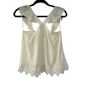 Mine Cream Crochet‎ Scalloped Hem Halter Neckline Top